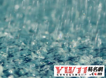 夢(mèng)見下雨是什么征兆？